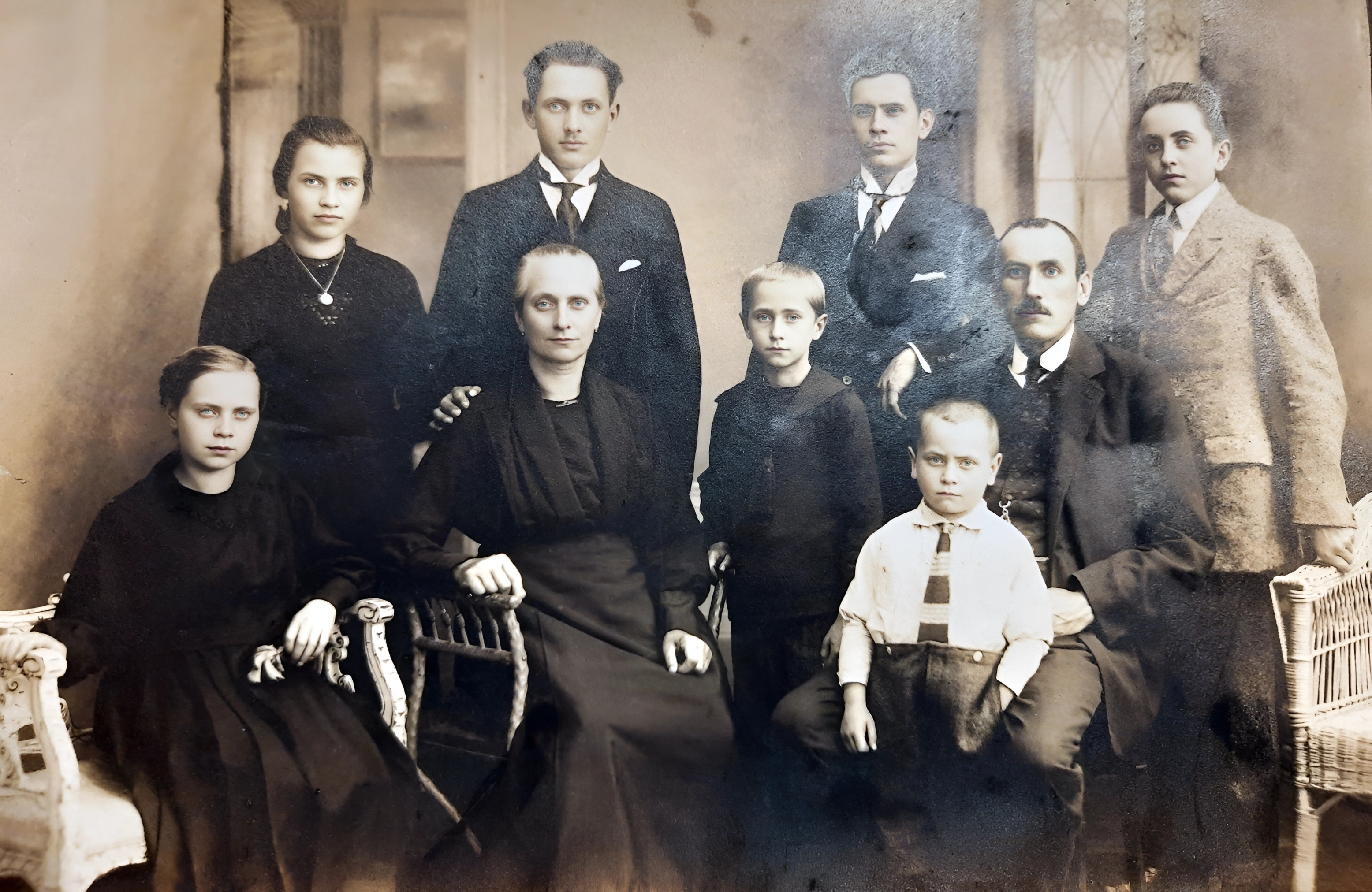 Familie Adam und Anna Herbert (geheiratet 1901) um 1925 (Bewohner der Ankergasse 33)
